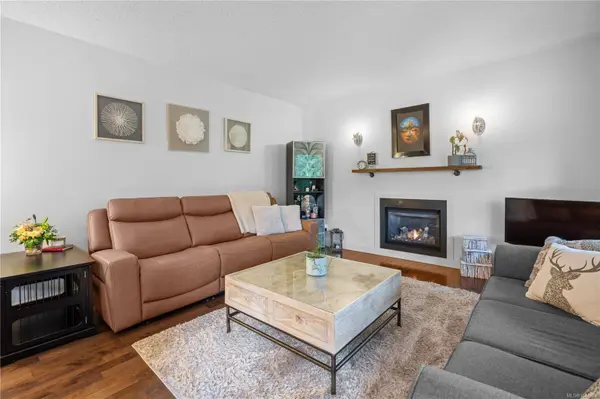3638 Soren Pl, Cobble Hill, BC V0R 1L0