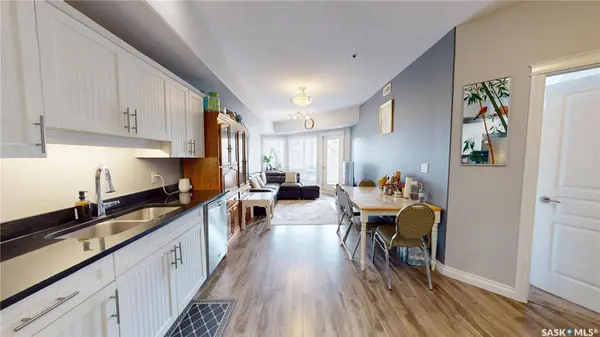 412 Willowgrove SQUARE #214, Saskatoon, SK S7W 0T2