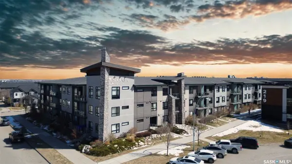 223 Evergreen SQUARE #205, Saskatoon, SK S7W 0W2