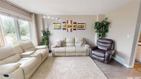 2933 McClocklin ROAD, Saskatoon, SK S7R 0A1