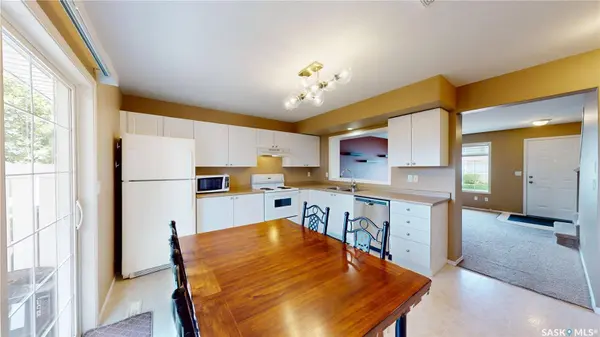 809 Kristjanson ROAD #13, Saskatoon, SK S7S 1M8