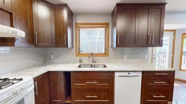 610 Nesslin CRESCENT, Saskatoon, SK S7J 4V5