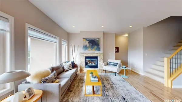 242 Whalley CRESCENT, Saskatoon, SK S7T 0N9
