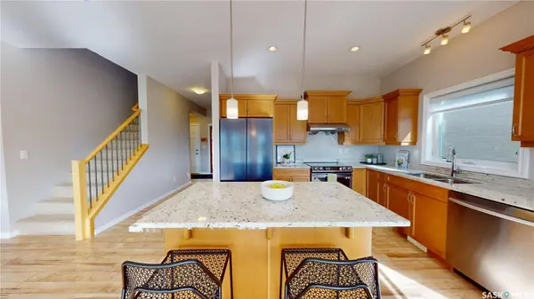 242 Whalley CRESCENT, Saskatoon, SK S7T 0N9