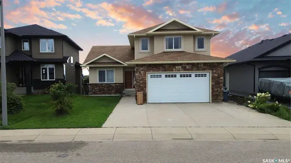 242 Whalley CRESCENT