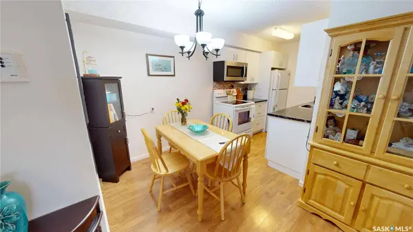 309A Cree CRESCENT #103, Saskatoon, SK S7K 7Y3