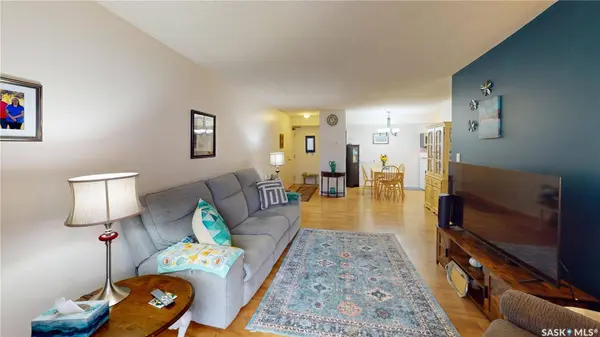 309A Cree CRESCENT #103, Saskatoon, SK S7K 7Y3