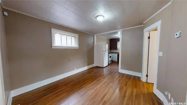 512 J AVENUE S, Saskatoon, SK S7M 2A8