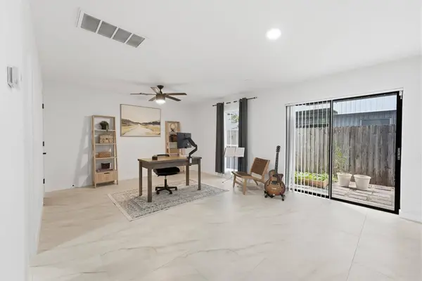 6935 Ardmore ST, Houston, TX 77054
