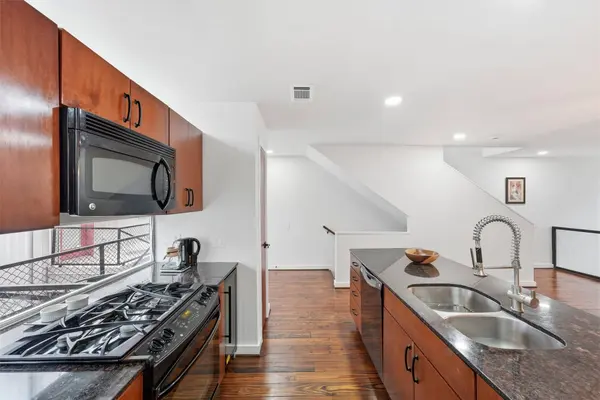6935 Ardmore ST, Houston, TX 77054