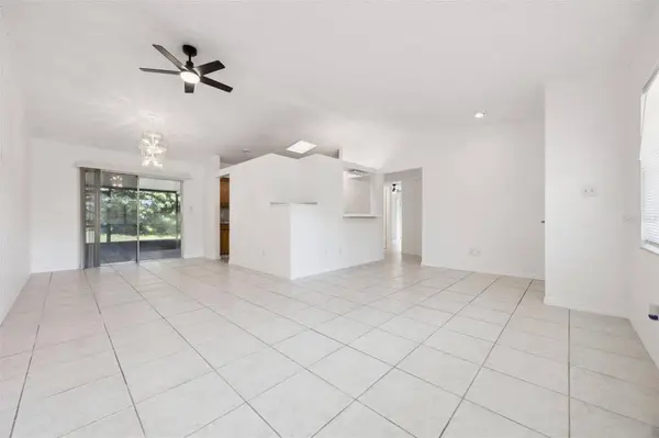7319 SEAMANS BLF, Orlando, FL 32835