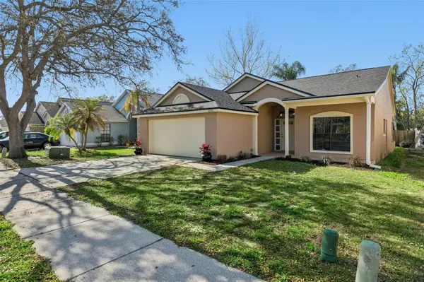 1046 WHITTIER CIR, Oviedo, FL 32765