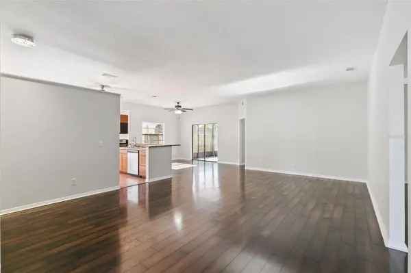 1046 WHITTIER CIR, Oviedo, FL 32765