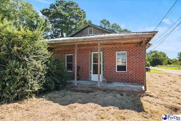 315 Wilmont St, Lake City, SC 29560