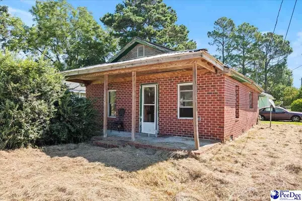 315 Wilmont St, Lake City, SC 29560