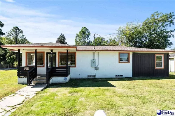 310 Elm St, Lake City, SC 29560