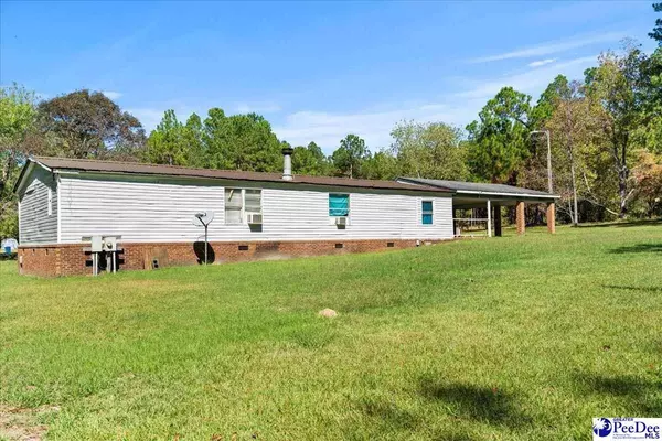 3016 Ridgecrest Rd, Wallace, SC 29596