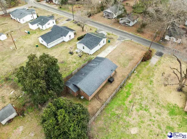 508 N Warren St, Timmonsville, SC 29161
