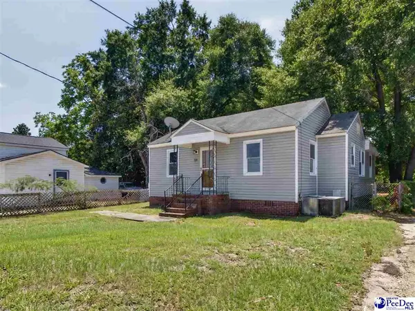 120 Vaughan St, Darlington, SC 29532