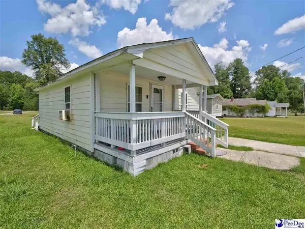 610 Jones Ave, Andrews, SC 29510