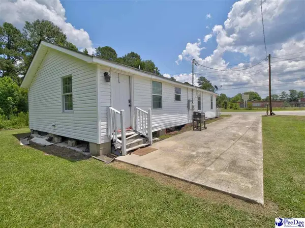 602 Jones Ave, Andrew, SC 29510