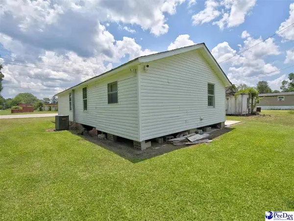 602 Jones Ave, Andrew, SC 29510