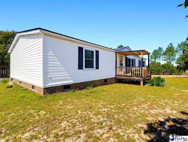 139 Hillcrest Lane, Mcbee, SC 29101