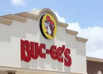 Buc-ee’s in Daytona Beach: The Ultimate Road Trip Pit Stop of 2025