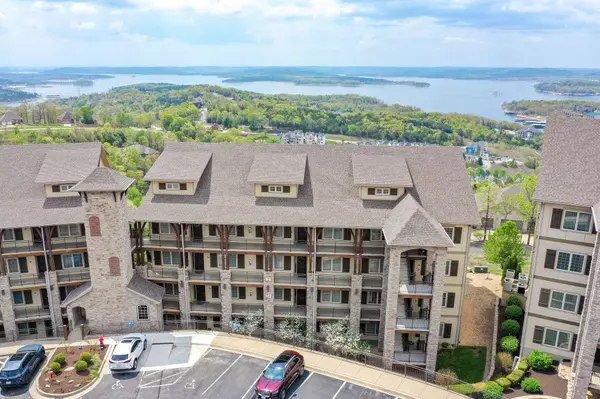 53 Royal Vista DR #Unit 206, Branson, MO 65616