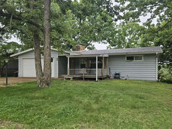 9 Pioneer PL, Kimberling City, MO 65686