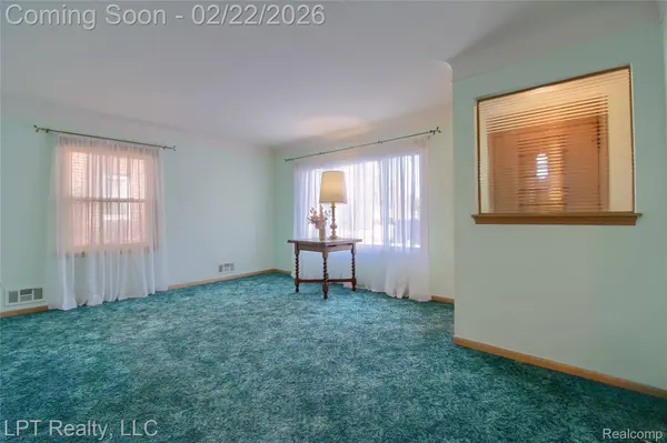 32473 Sheridan ST, Garden City, MI 48135