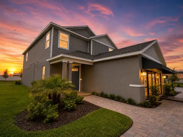 19337 Lochside Ln, Mt Dora, FL 32757-7555