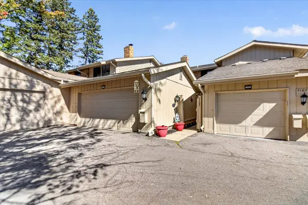 7105 Pebble Park DR, West Bloomfield Twp, MI 48322