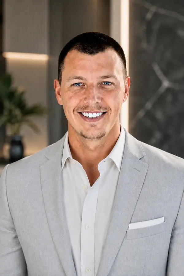 Your Home Deserves More Than an MLS Listing: The Advantages of Working With Griffin Cook, Lpt Realty