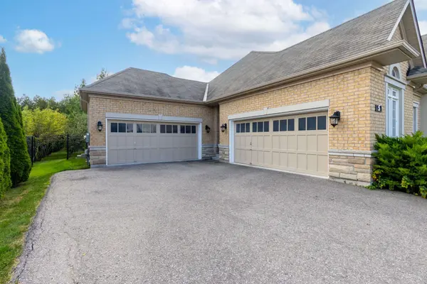 5 Wolford CT, Georgina, ON L4P 0B1
