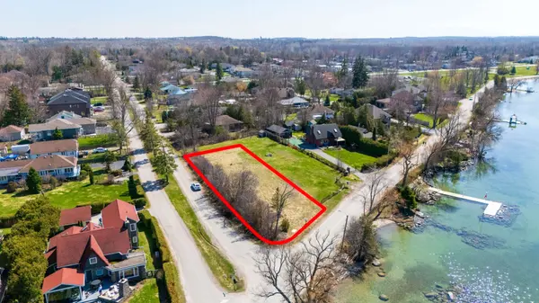 417 Lake DR E, Georgina, ON L0E 1S0