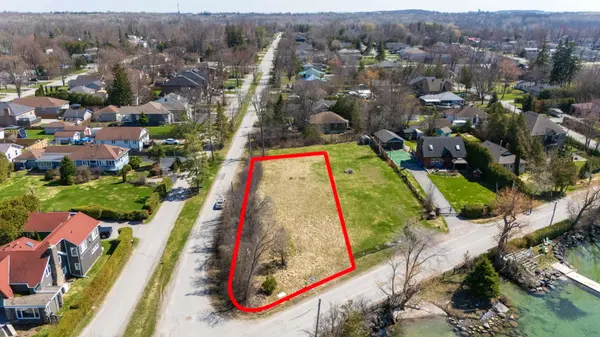 417 Lake DR E, Georgina, ON L0E 1S0