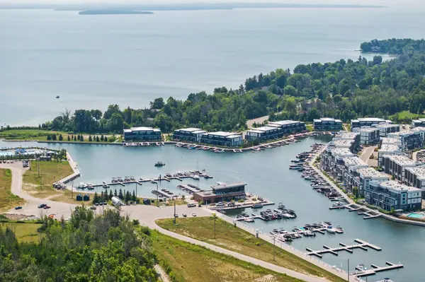 3661 Riva AVE, Innisfil, ON L9S 0L5