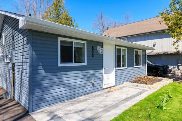 808 Montsell AVE, Georgina, ON L0E 1S0