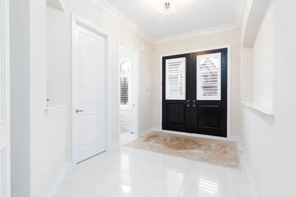 113 Burns BLVD, King, ON L7B 0M5