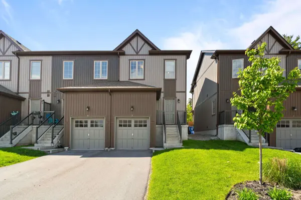 110 Grew BLVD #TH05, Georgina, ON L0E 1L0