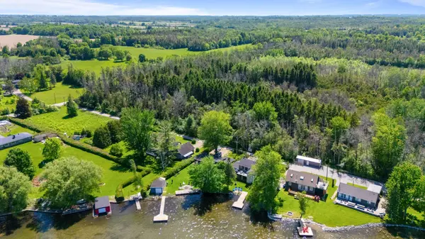 23 Doyle Beach LN, Georgina, ON L0E 1R0