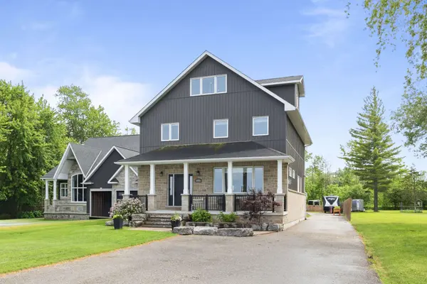 165 Lake DR E, Georgina, ON L4P 3E9