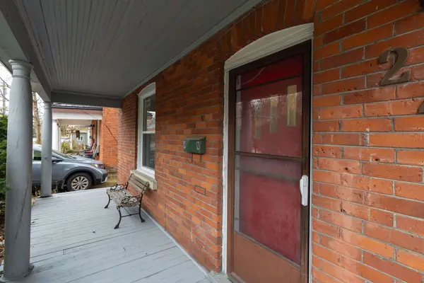 249 Harvey ST, Orillia, ON L3V 3M5