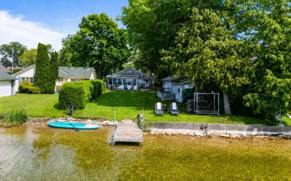 66 Blue Heron DR, Georgina, ON L0E 1N0