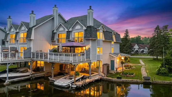 30 Laguna Pkwy #1