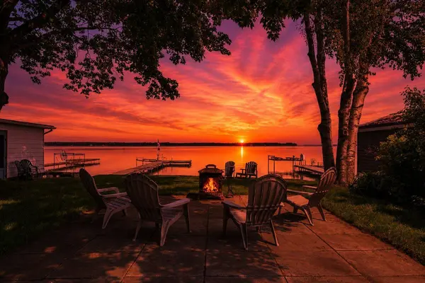 122 Blue Heron DR