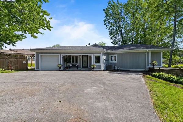 204 The Queensway N/A S, Georgina, ON L4P 2A6