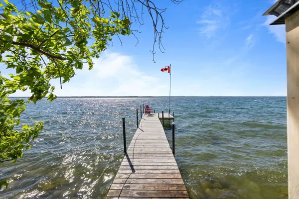 145 Lake Drive North DR