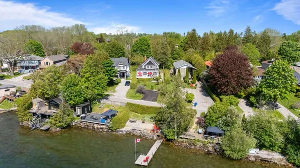 145 Lake Drive North DR, Georgina, ON L4P 3C8